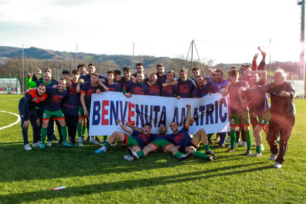 LA REGIONE PREMIA L'AMATRICE CALCIO INSIEME AD ALTRE ECCELLENZE SPORTIVE LA REGIONE PREMIA L'AMATRICE CALCIO INSIEME AD ALTRE ECCELLENZE SPORTIVE