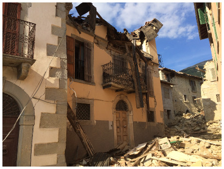 Amatrice, la desolazione a quasi un anno dal sisma: 