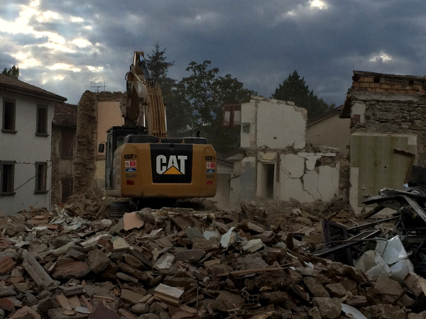 Amatrice, ok alla norma per il sisma del 2016: deroghe per i borghi rasi al suolo